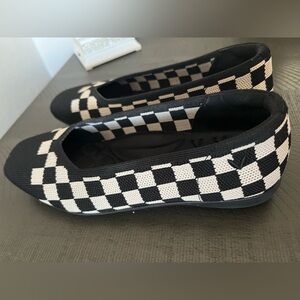 Vivaia Like New!!! Checkered Knit Slip-On Ballet Flats - Black & White